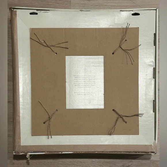 Threshold Pampas Preserved Wreath - Picture 3 of 6